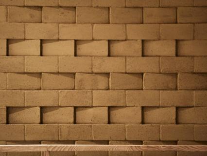 Briques de terre crue : wienerberger structure une offre certifiée bas carbone