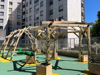 Arches "Bout du Monde" pour maternelle en bout de piste