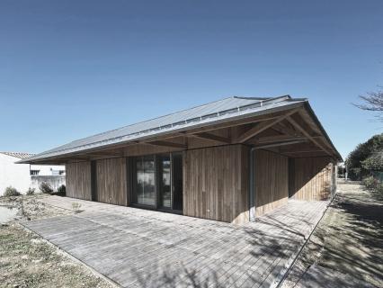 Karawitz inaugure sa maison Canicule