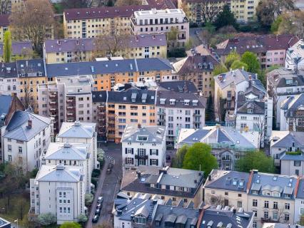 HLM, DPE, ZAN : les règles que le RN veut changer