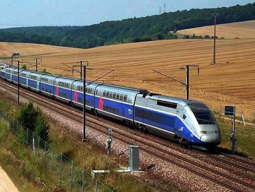 Plusieurs LGV pourraient être reportées après 2030