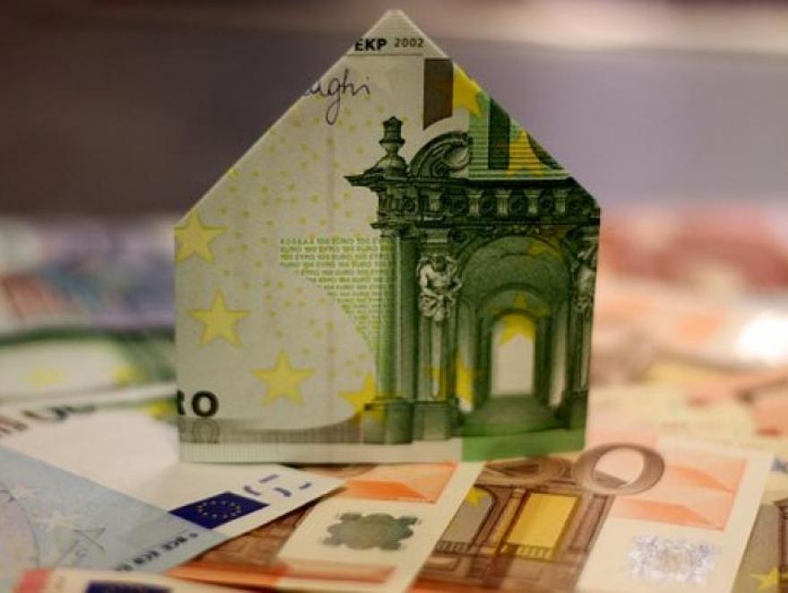 Crédits immobiliers: très légère remontée des taux en août