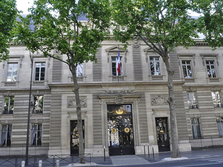 Les murs de l'ancien état-major des Armées en partie vendus à un groupe qatari