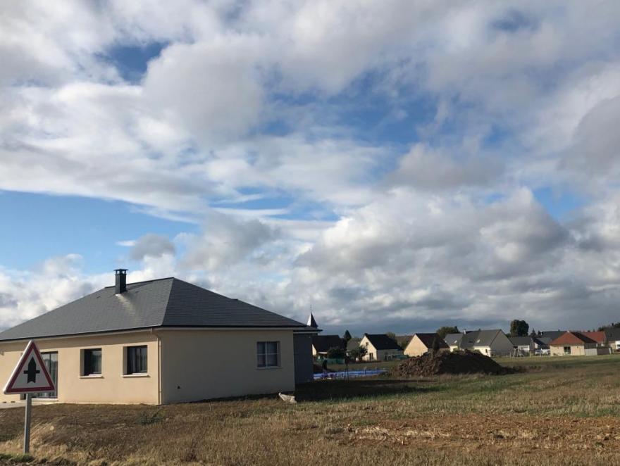 La construction de logements confirme sa baisse, même si elle s'atténue