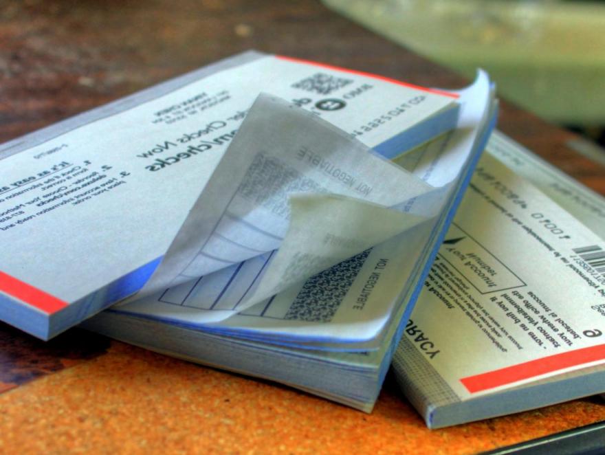 Remise d'argent contre chèque frauduleux : BTP Banque mise hors de cause