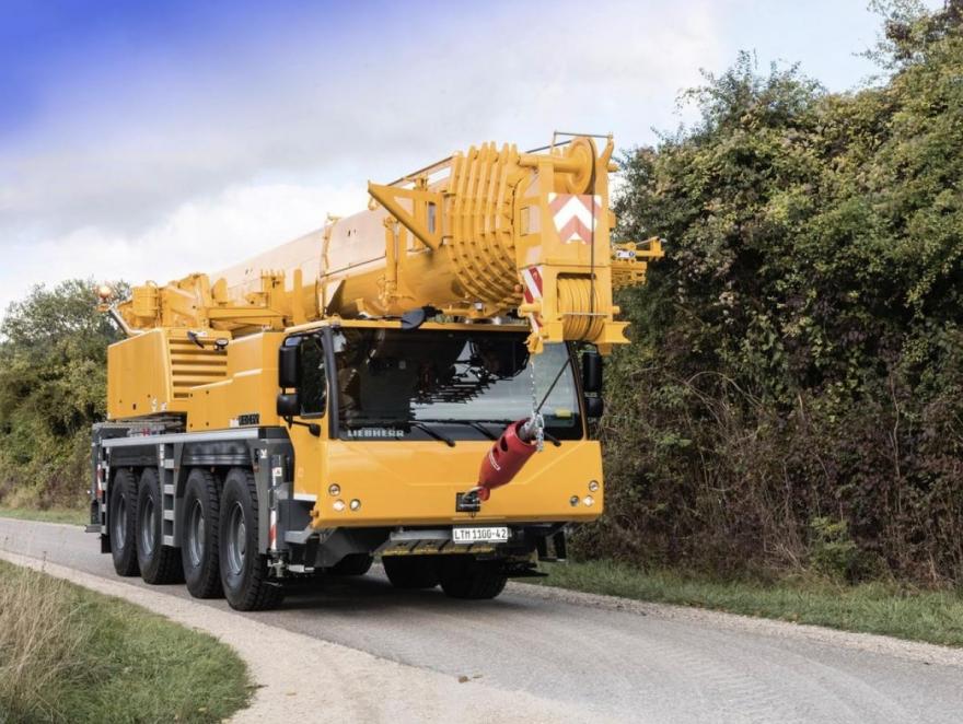 Achat d’une grue mobile : le guide mis à jour par la profession