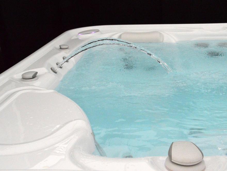 Baignoire balnéo : ce qu’il faut savoir avant d’en installer une