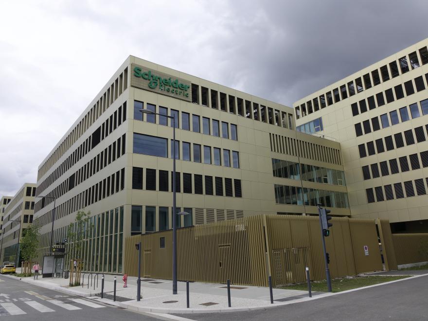 Schneider Electric dessine le prototype des bâtiments tertiaires de demain avec IntenCity