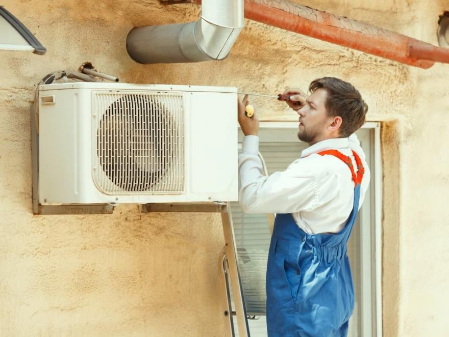 Pratiques douteuses, problèmes d'installation, les travers des pompes à chaleur
