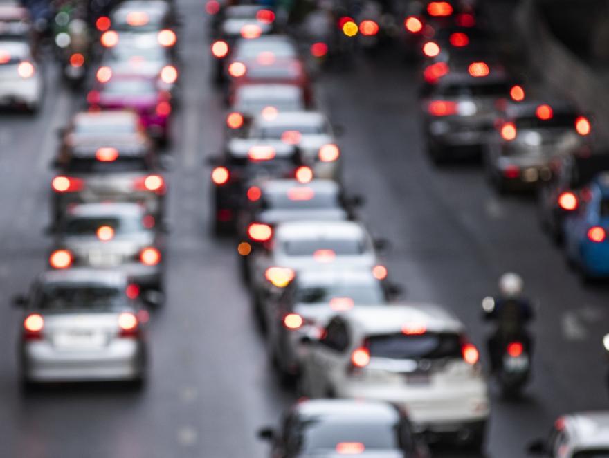 Vinci conteste le budget 2024 et menace d’augmenter les péages de 5%