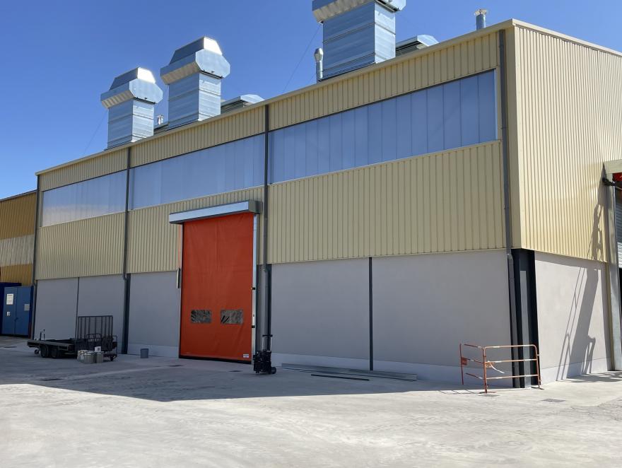 CHAROT : Inauguration du nouveau bâtiment de grenaillage et de peinture