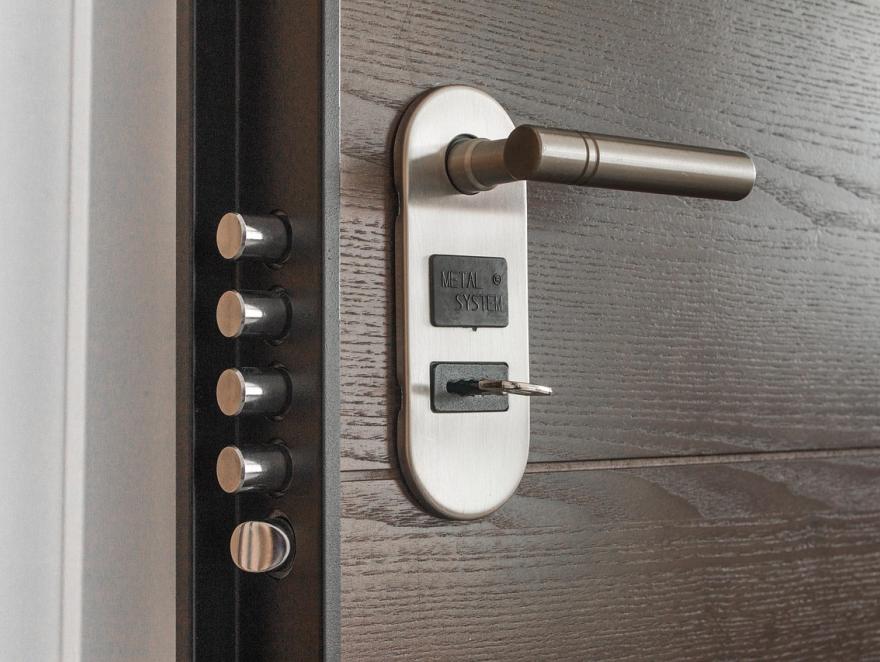 10 technologies pour protéger votre maison des cambriolages