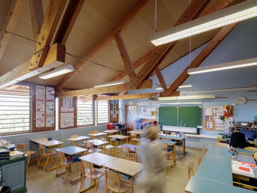 Canicule : 130 millions d'euros mobilisés pour adapter les écoles sans climatiser