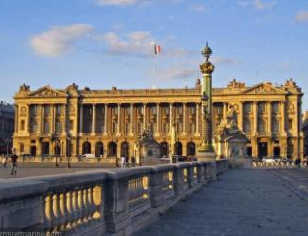 Paris : l'hôtel de la Marine confié au Louvre ?