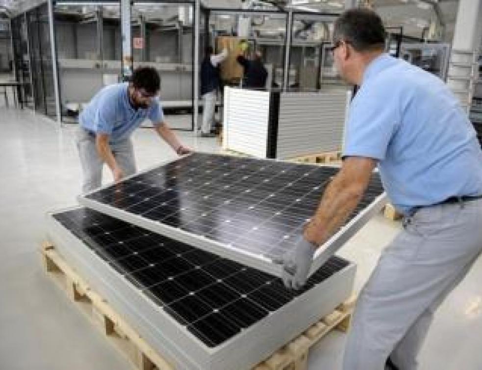 France: la production de cellules photovoltaïques se renforce