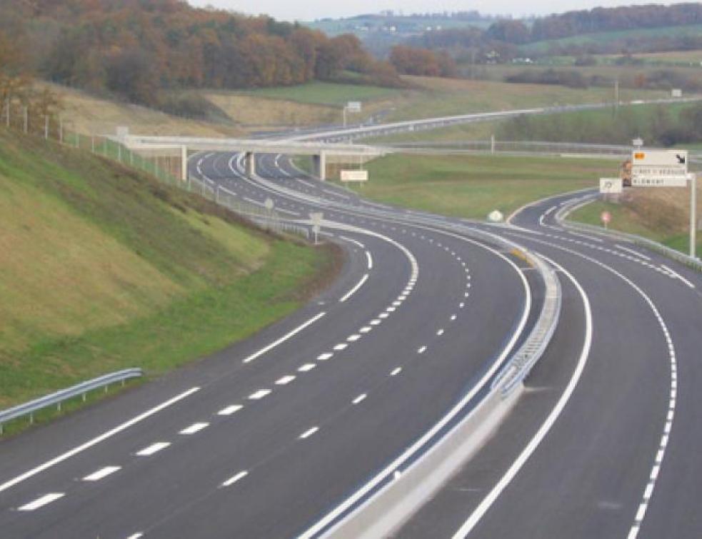 Autoroutes : un plan de relance de 3,2 milliards d'euros de travaux