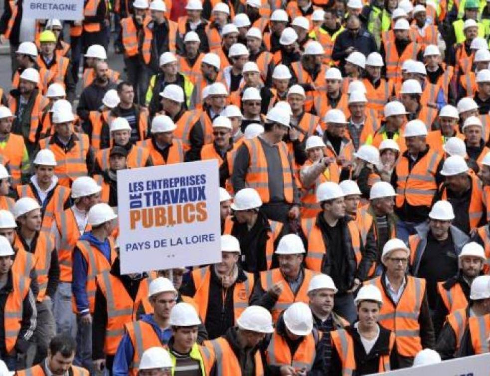 3 000 personnes manifestent à Nantes pour l'aéroport et l'emploi