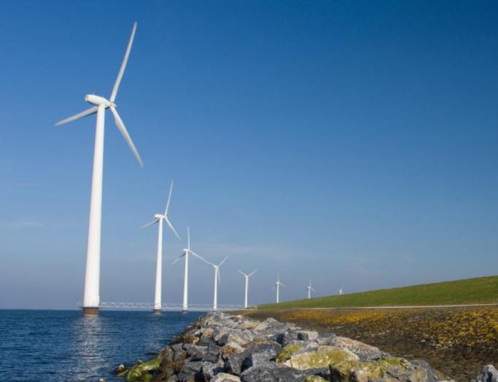 Electricité: record de production éolienne en octobre