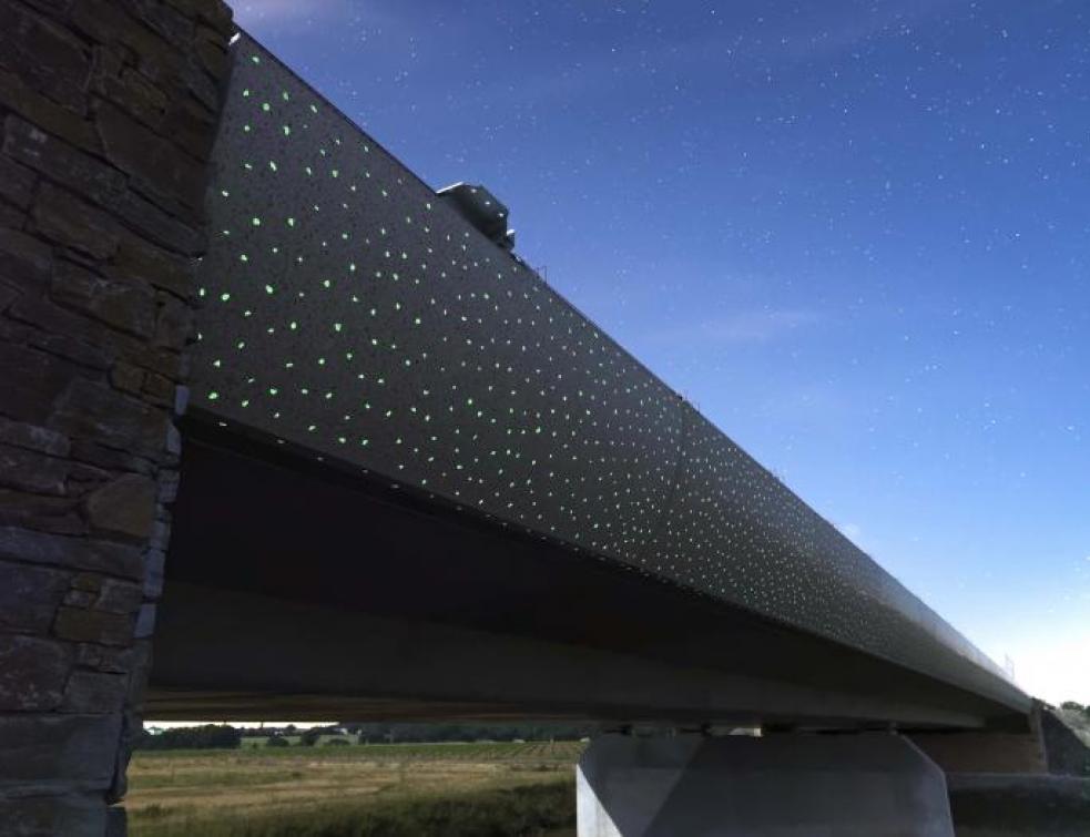 Un béton luminescent sur un pont d'autoroute en Loire-Atlantique