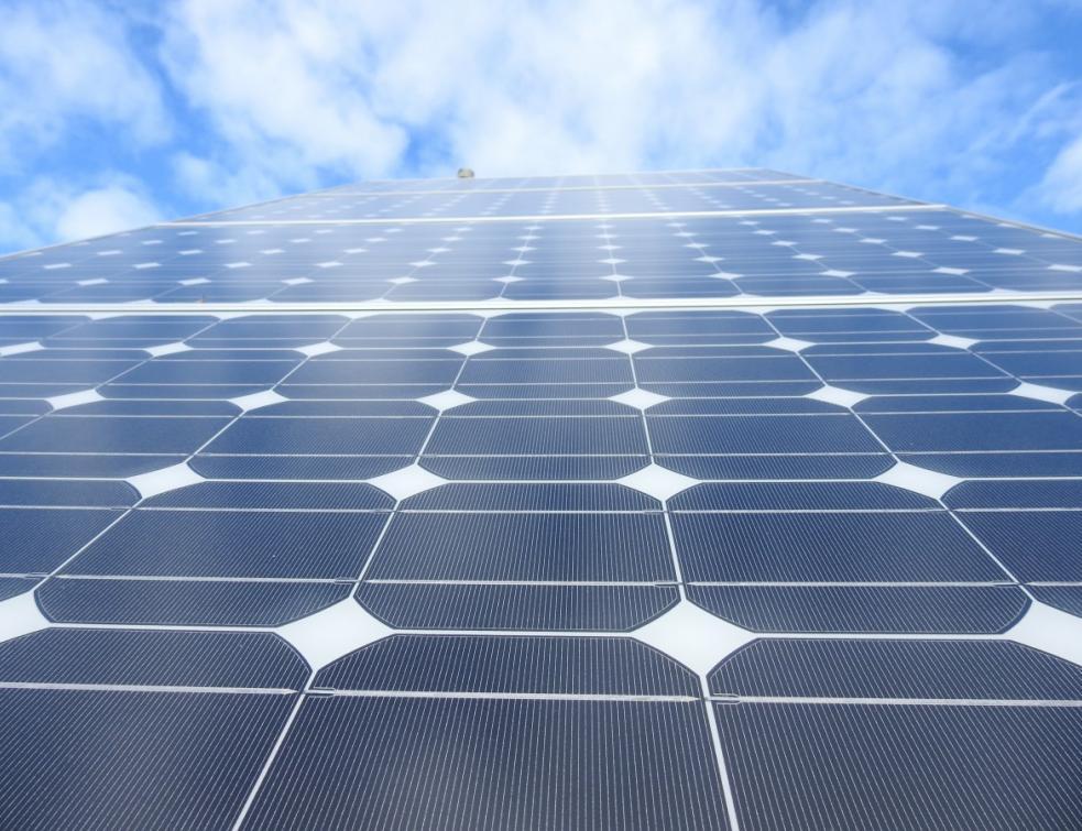 Photovoltaïque: le suisse Axpo rachète la PME française Urbasolar