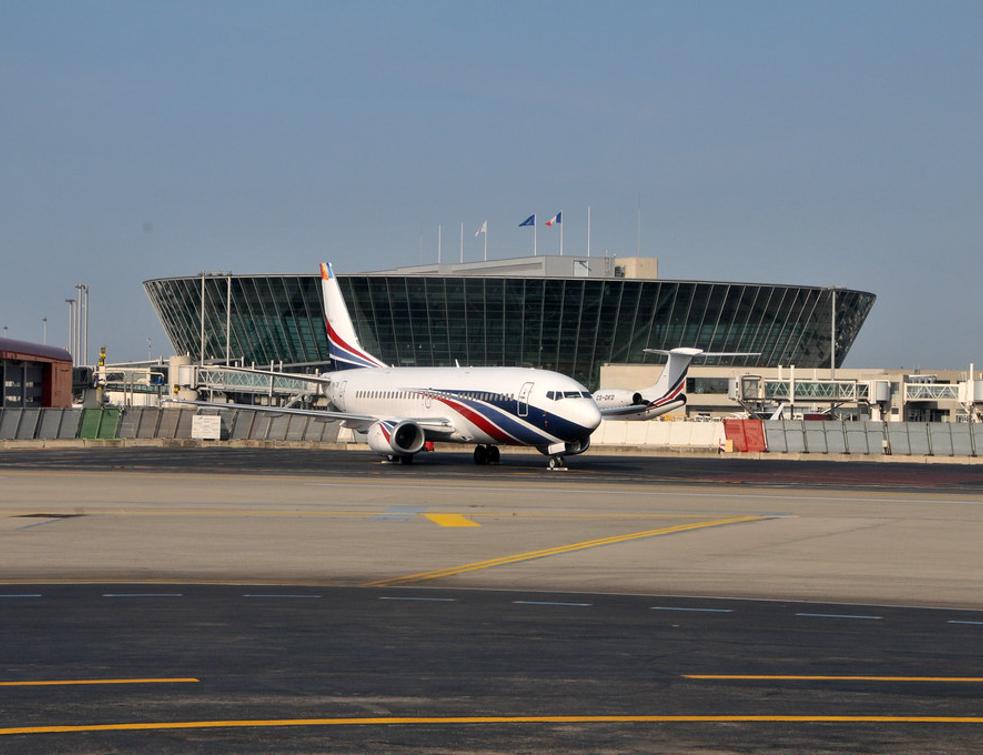 Le gouvernement soutient l'extension de l'aéroport de Nice