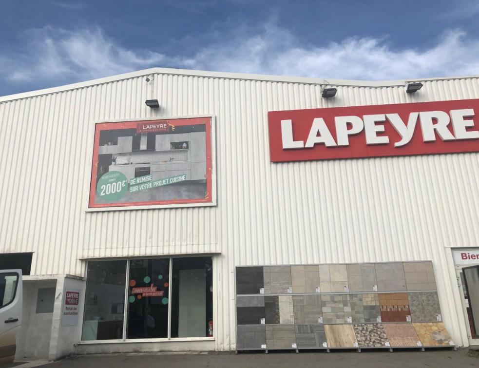 Lapeyre: le futur repreneur s'engage à ne fermer aucun site 