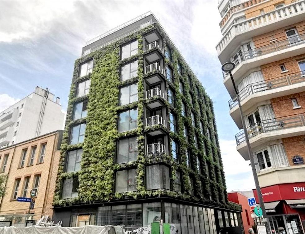 Tracer Urban Nature pare l’Hôtel Belleville d’une façade végétale