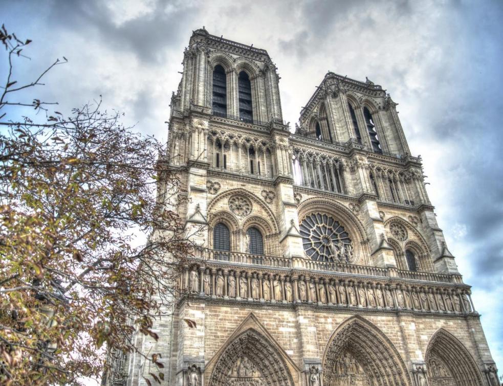 Bientôt une visite virtuelle de Notre-Dame sous le parvis de la cathédrale