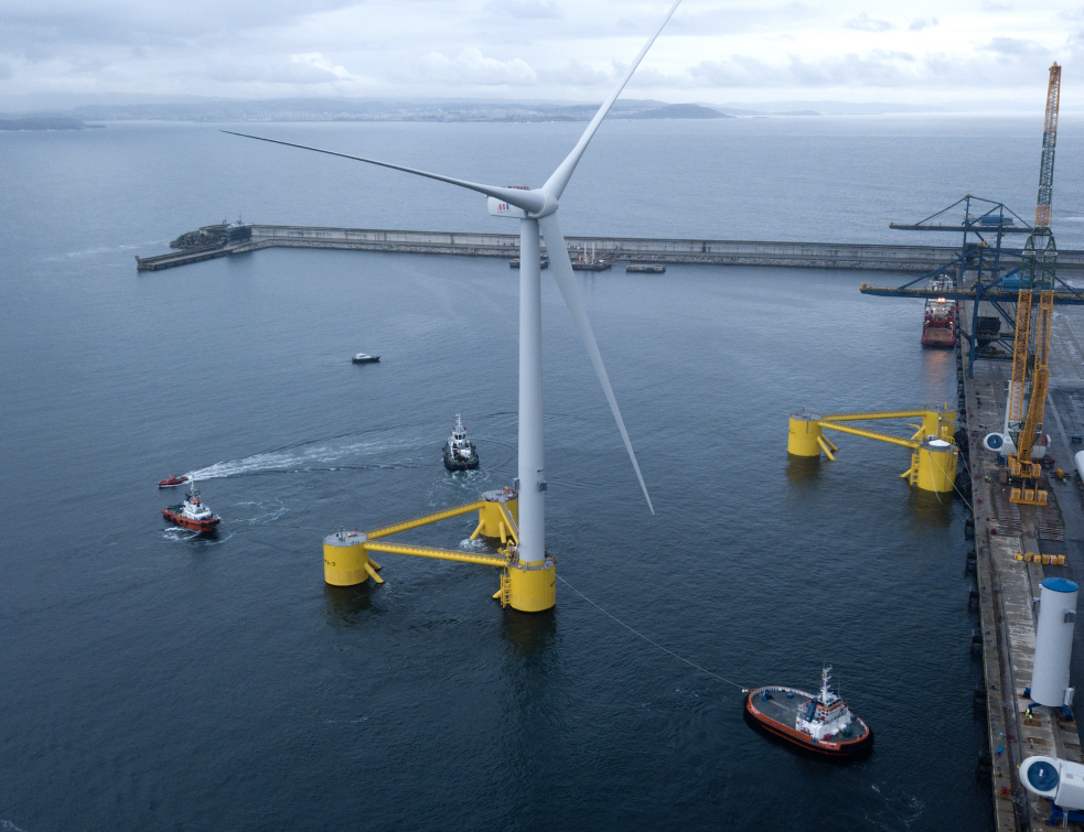 Macron veut implanter 50 parcs éoliens en mer pour 2050