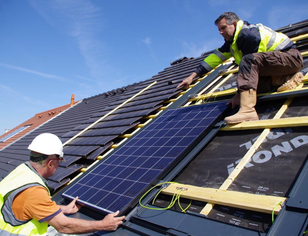 Les solutions photovoltaïques disponibles pour une pose en toiture
