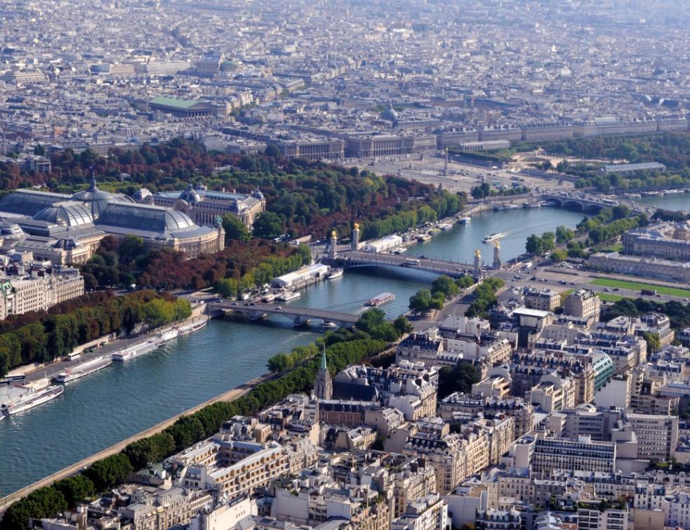 Pour 2023, la FFB Grand Paris IdF relève un effondrement du neuf qui ne se résorbe pas. © jcstudio / Freepik