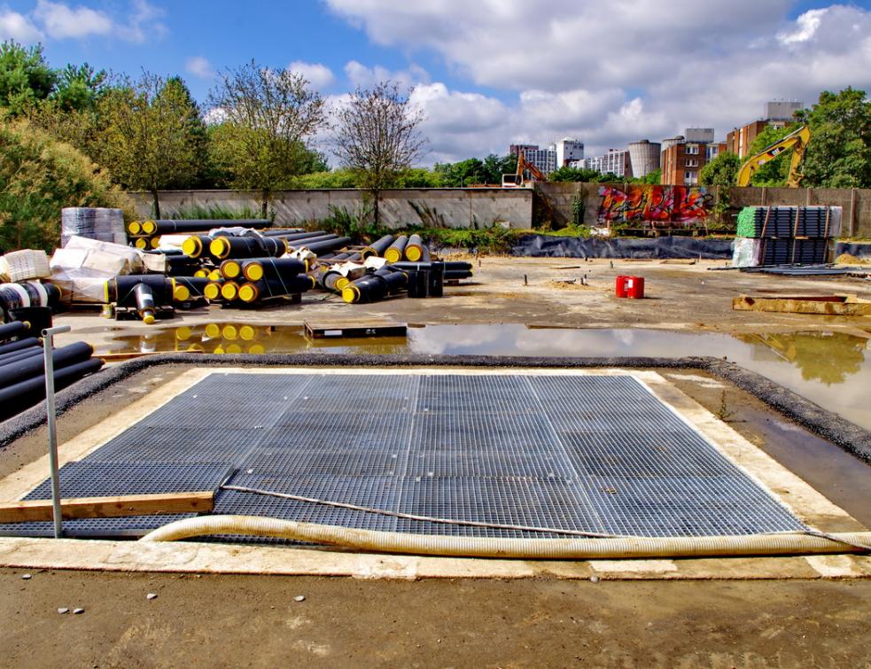 Une fois le chantier terminé, la surface au sol occupé par des puits de géothermie est toute petite