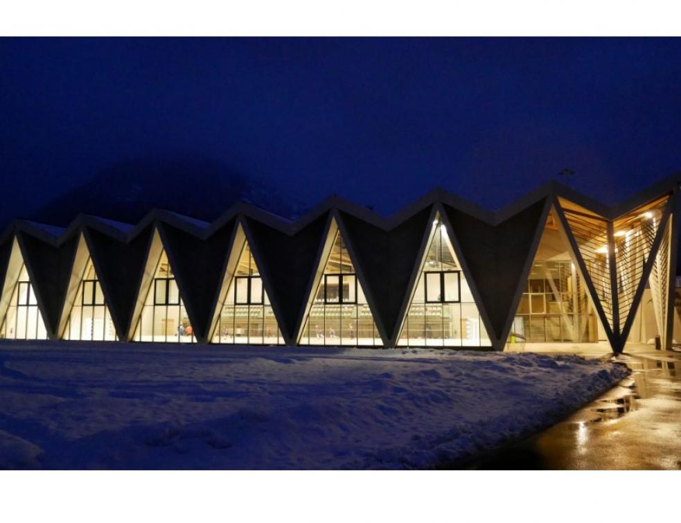 Briançon : une prouesse technique pour un gymnase hors norme. © Margueron