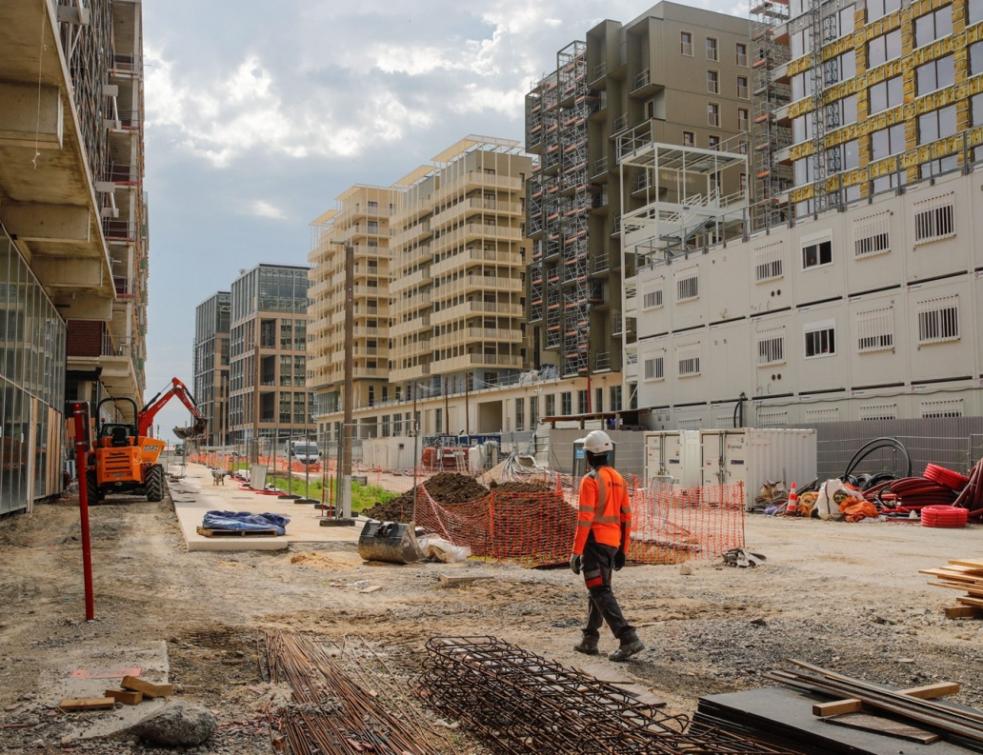 Travail illégal JO-2024 : lourdes condamnations sur les chantiers. © Maxppp - Teresa Suarez / EPA