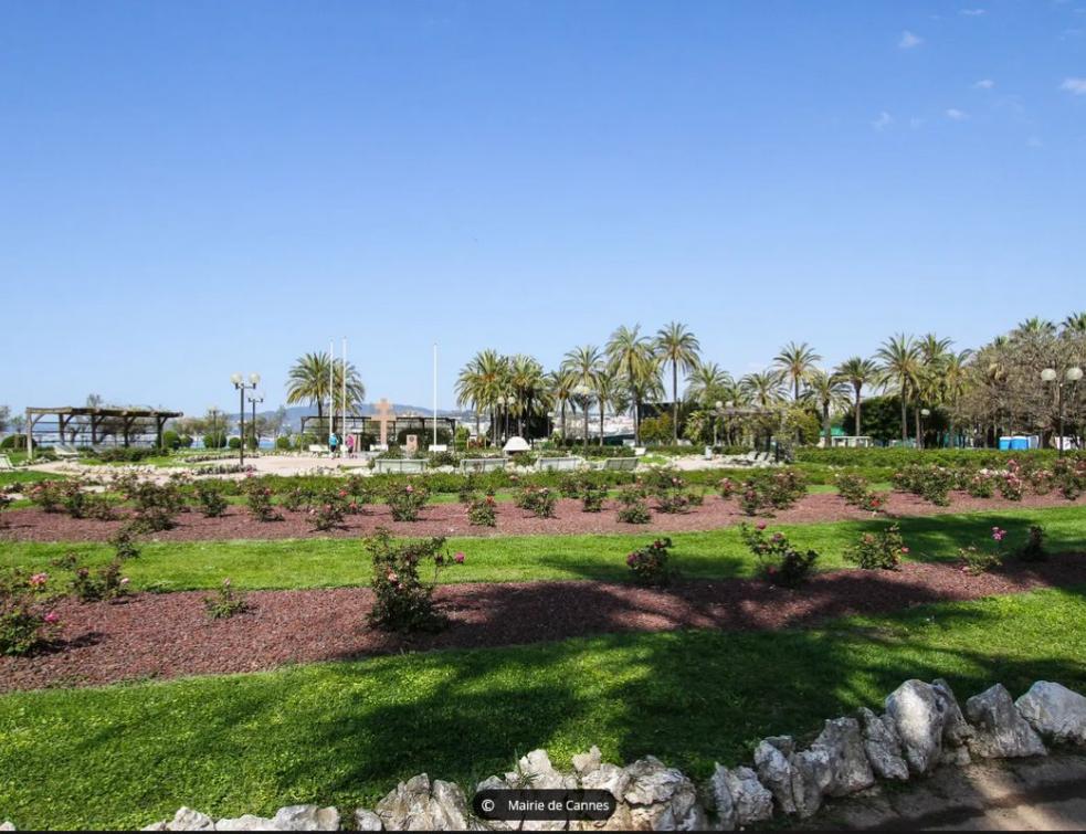 Cannes : une centrale marine sous la Croisette. © Mairie de Cannes