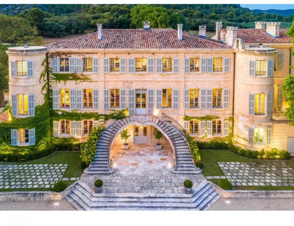 Mas médiéval détruit à Estoublon : relaxe générale. © Château d'Estoublon / Facebook