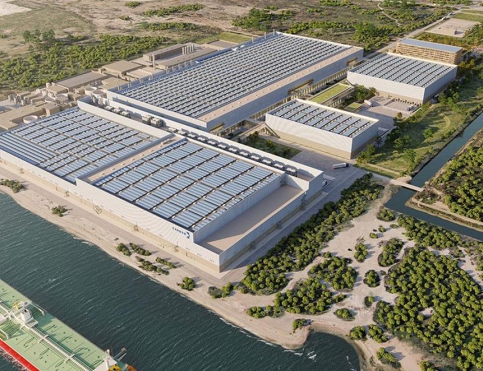 Carbon abandonne sa giga-usine photovoltaïque à Fos-sur-Mer. © Carbon