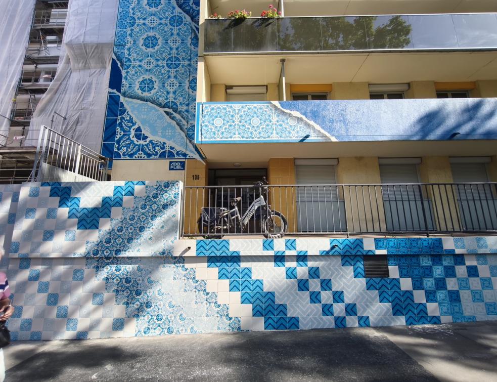Une partie de la fresque conçue par Add Fuel et posée par Acorus boulevard Vincent Auriol à Paris