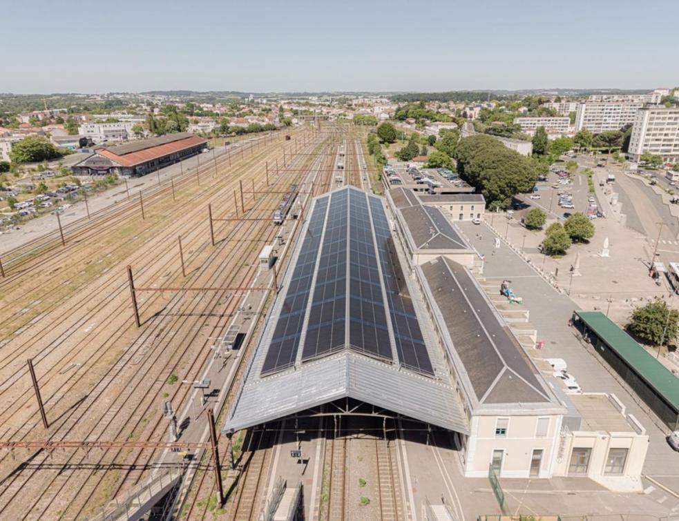 Angoulême inaugure sa verrière solaire dans sa gare. © SNCF Gares & Connexions