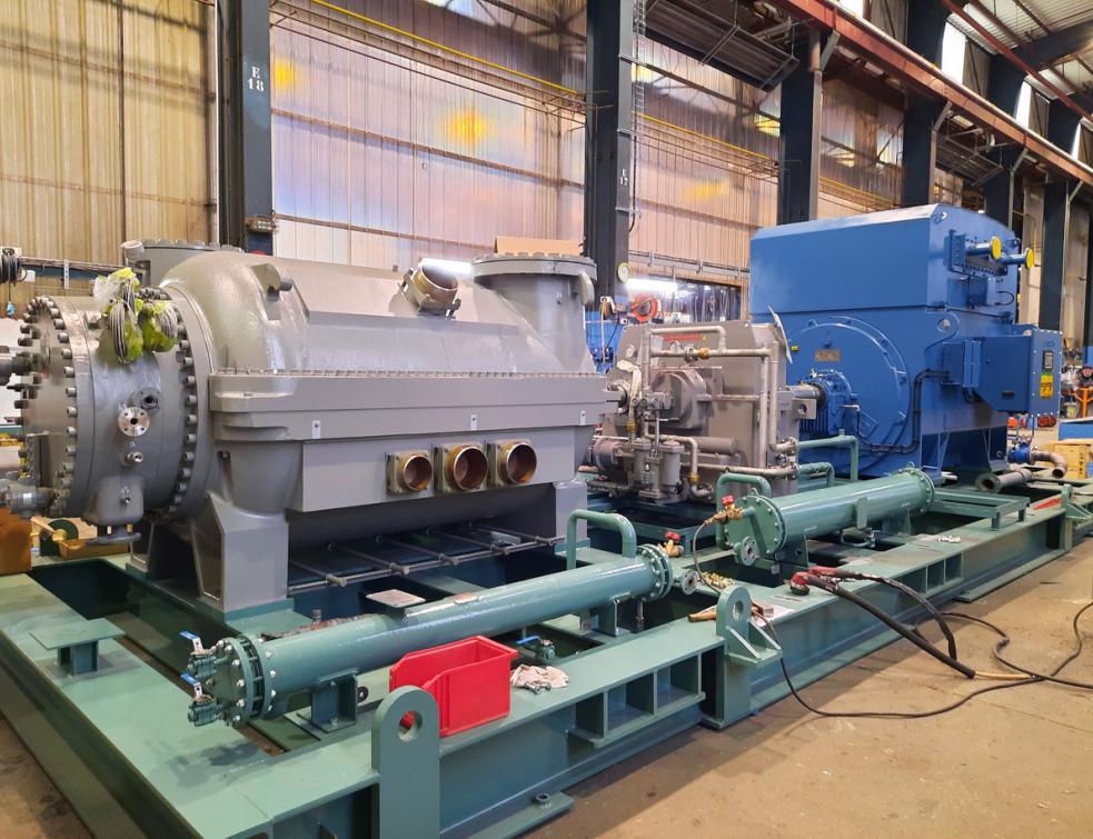 Une pompe à chaleur pour l'industrie fabriquée à Carquefou, près de Nantes, par Johnson Controls